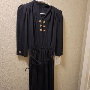 Vintage California looks dress with belt made in the USA